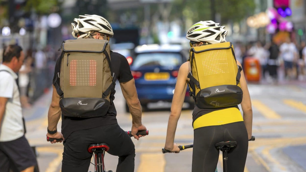 Plecak miejski wygodą podczas jazdy na rowerze